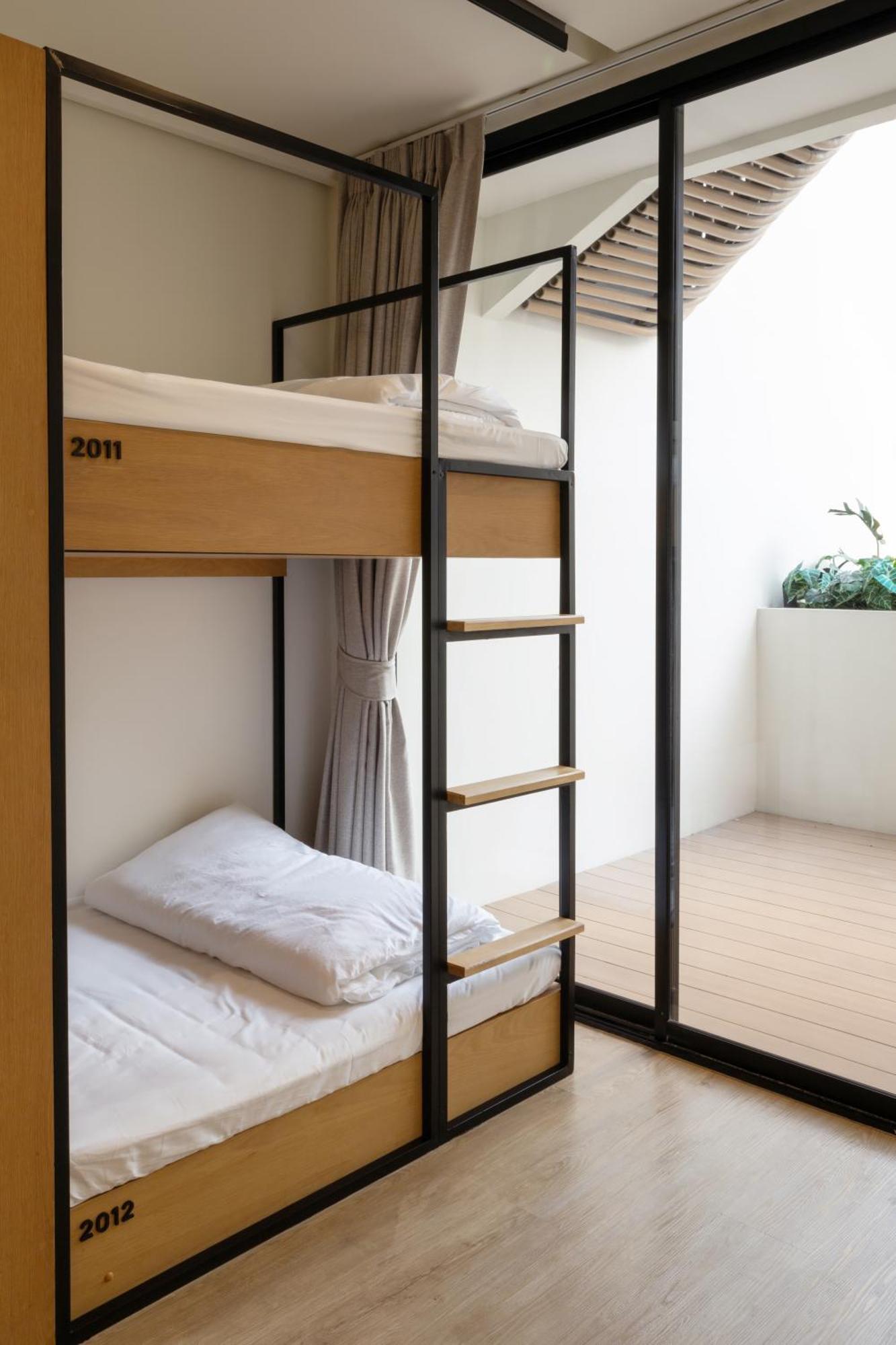 Double B Hostel Bangkok Ngoại thất bức ảnh